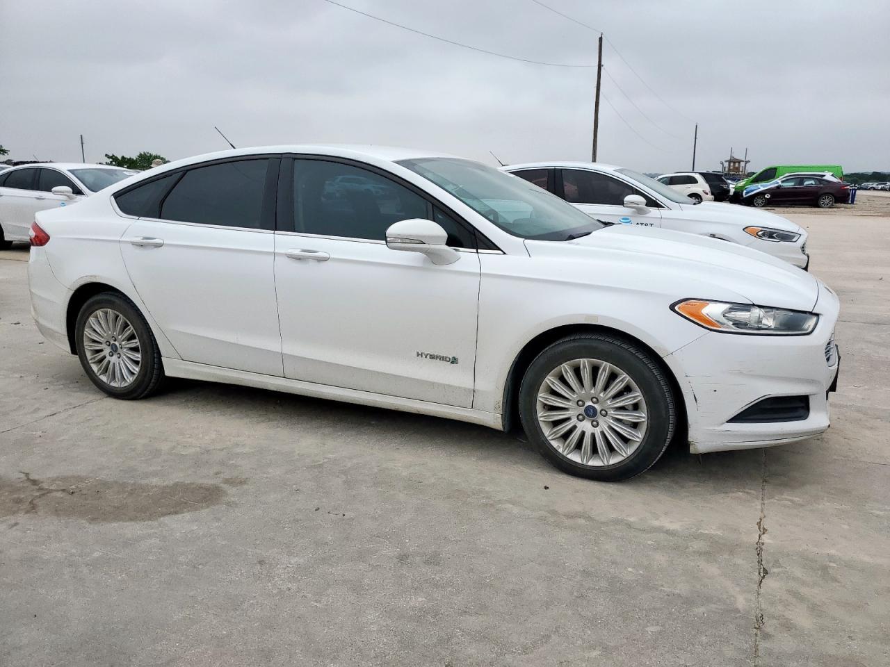 2015 Ford Fusion Se Hybrid - Фото 4