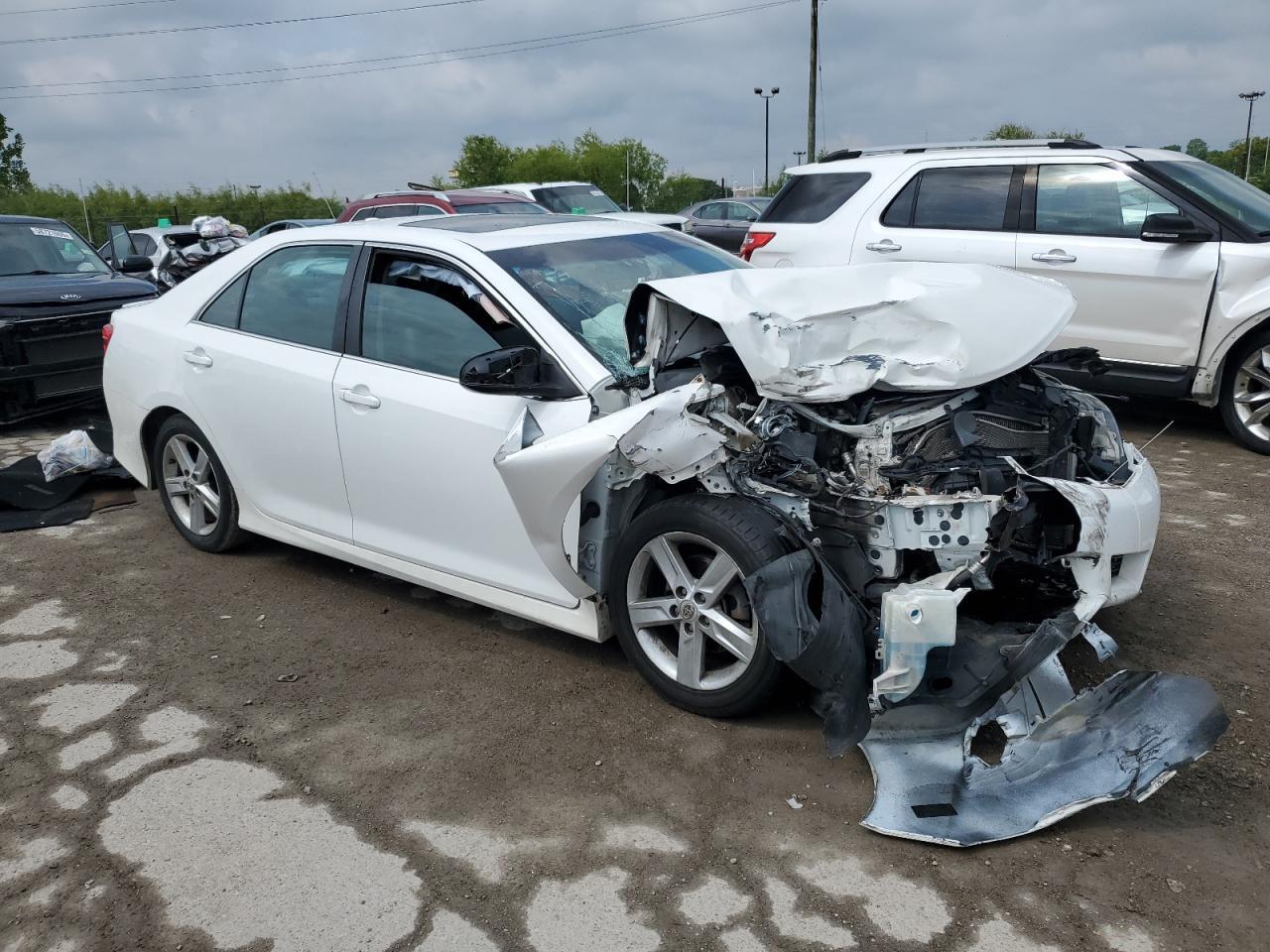 2012 Toyota Camry Base - Фото 4