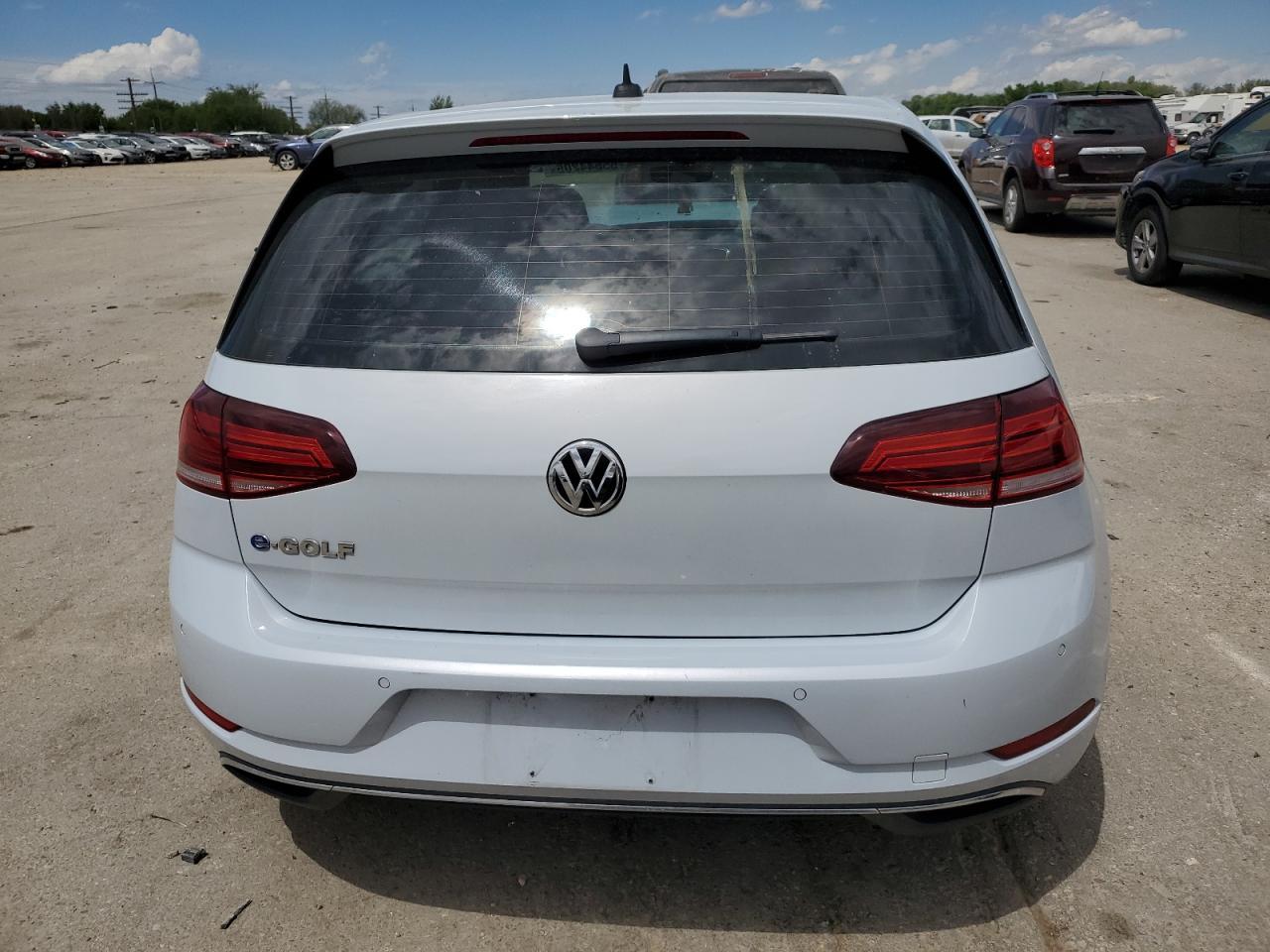 2017 Volkswagen E-Golf Sel Premium - Фото 6