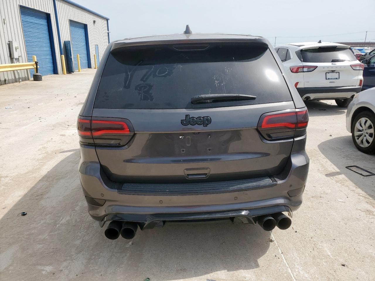 2018 Jeep Grand Cherokee Trackhawk - Image 6
