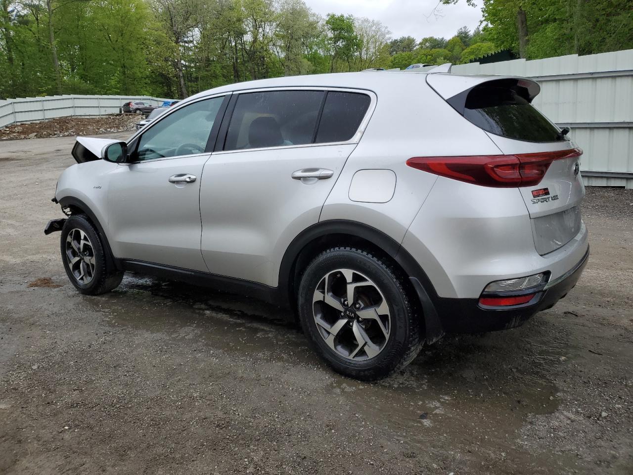 2022 Kia Sportage Lx - Image 2