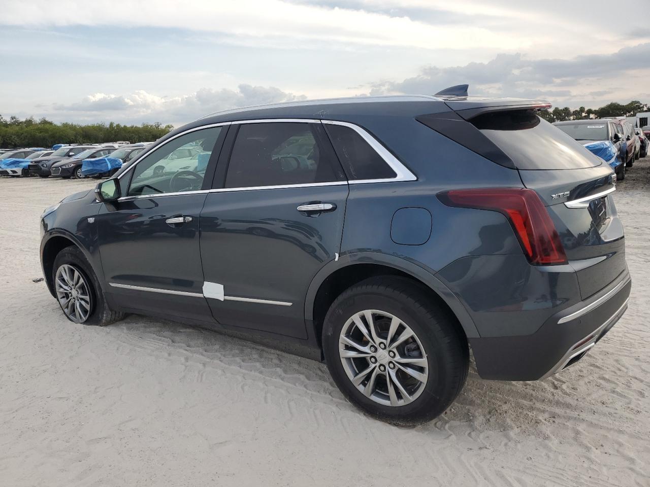 2017 Cadillac Xt5 Premium Luxury - Фото 2