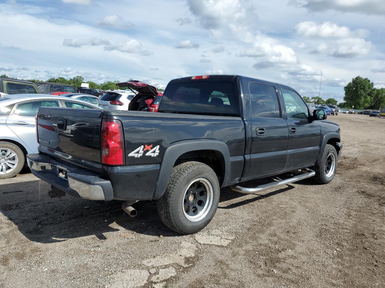 2007 Chevrolet Silverado K1500 Classic Crew Cab - Фото 3