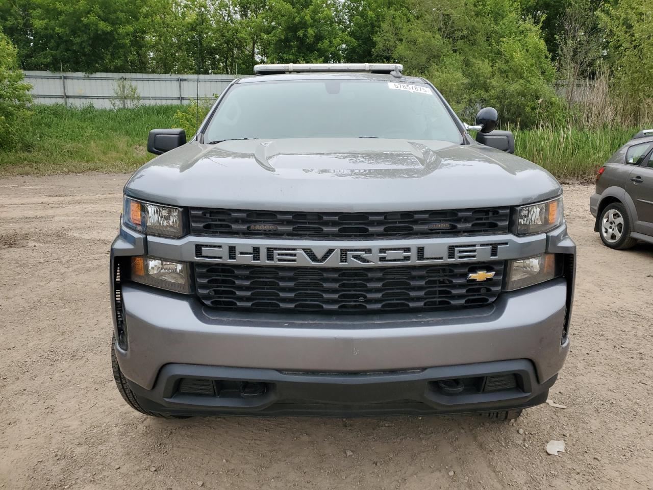 2020 Chevrolet Silverado K1500 Custom - Фото 5