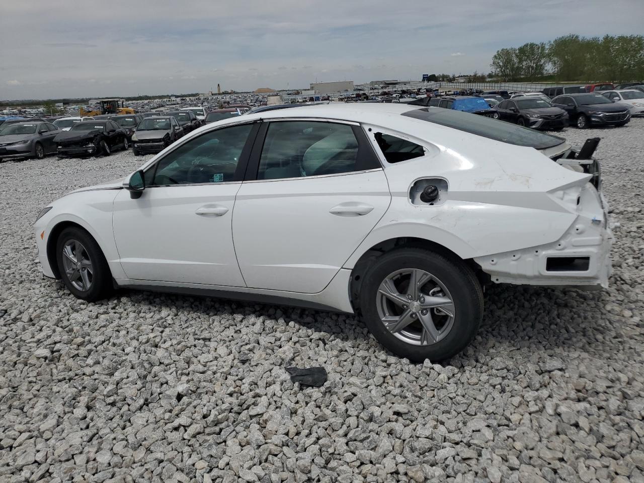 2023 Hyundai Sonata Se - Фото 2