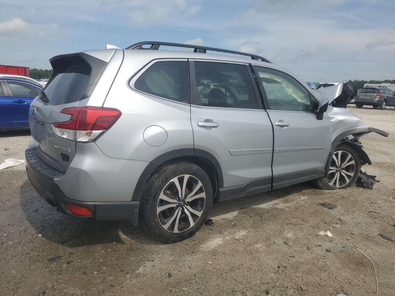 2023 Subaru Forester Limited - Фото 3