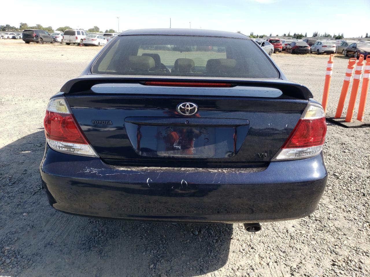 2006 Toyota Camry Se - Image 6