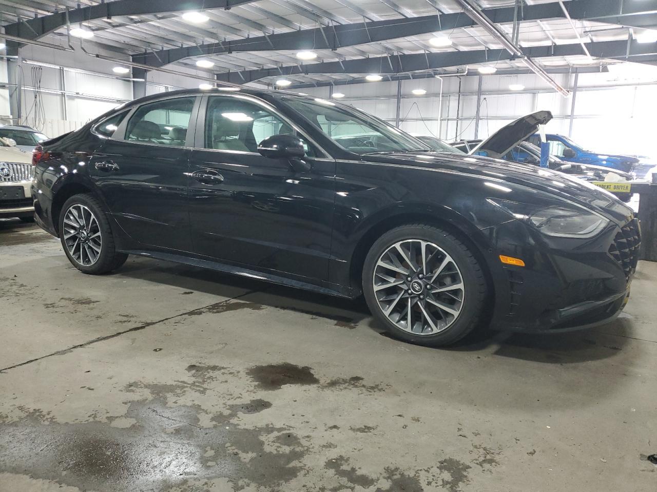 2022 Hyundai Sonata Limited - Фото 4