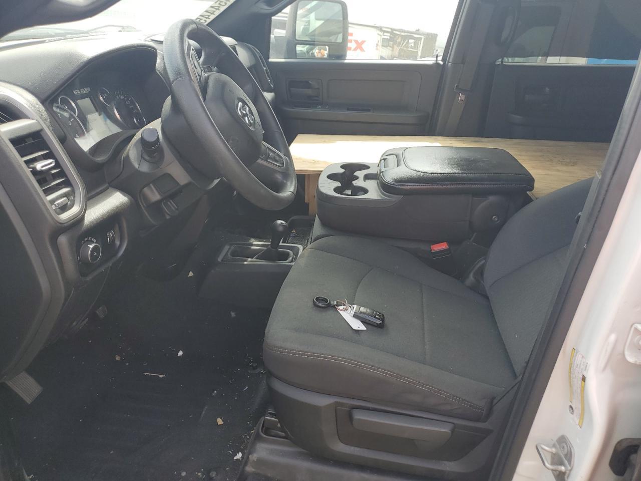 2023 Ram 3500 Tradesman - Фото 7