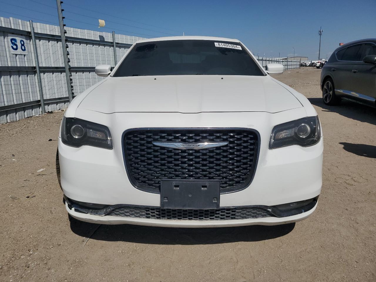 2015 Chrysler 300 S - Image 5