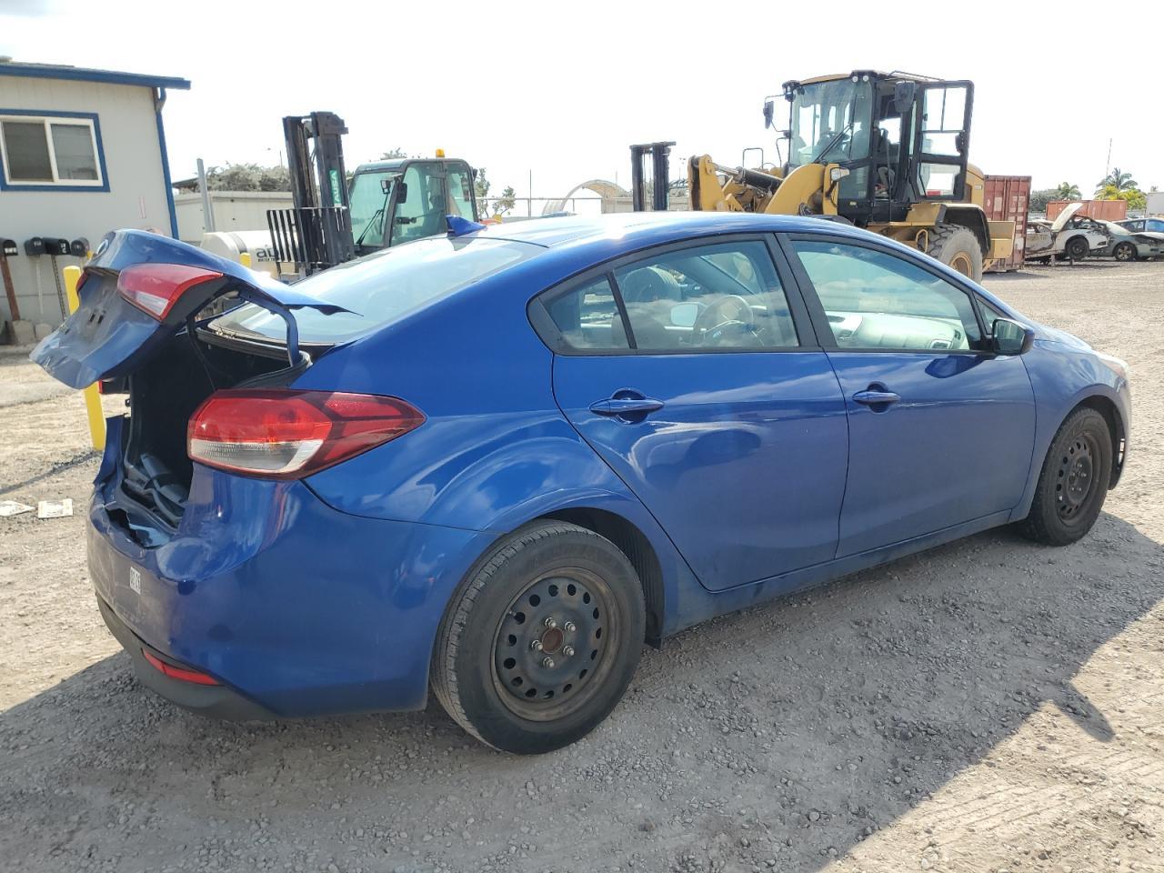 2017 Kia Forte Lx - Фото 3
