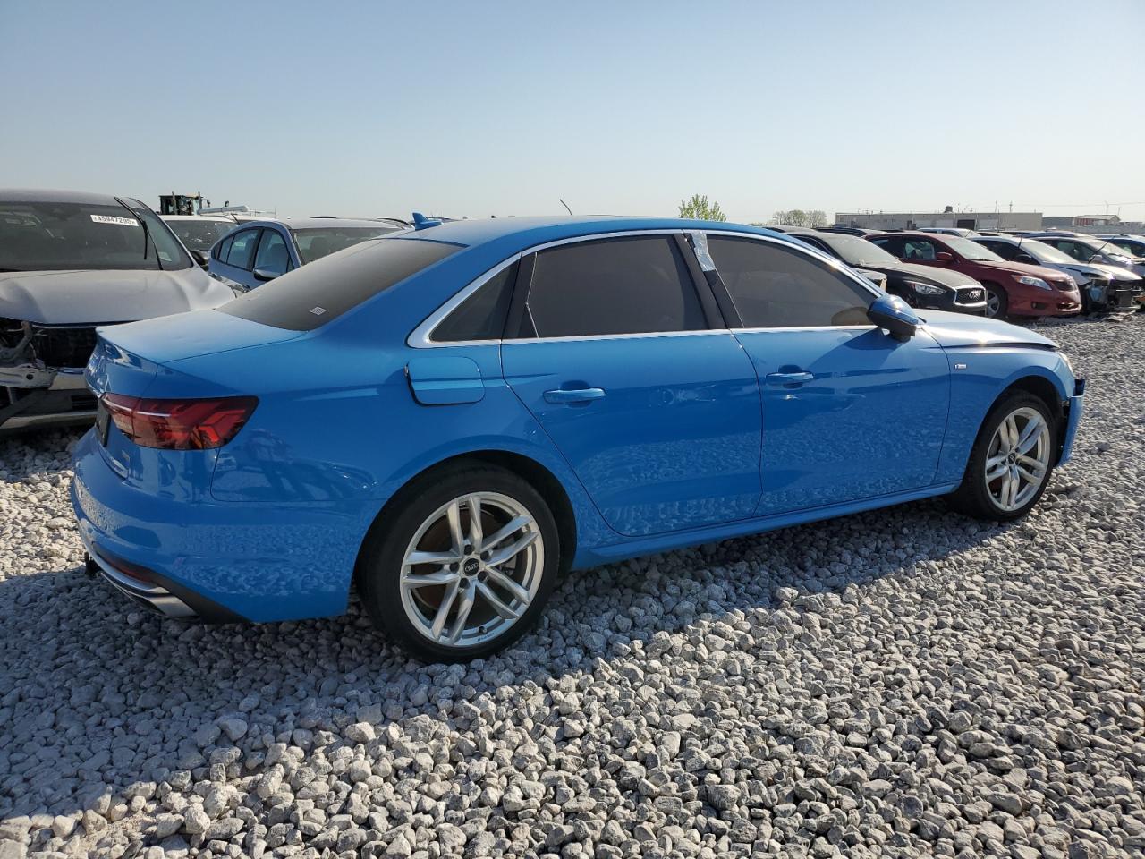 2020 Audi A4 Premium - Фото 3