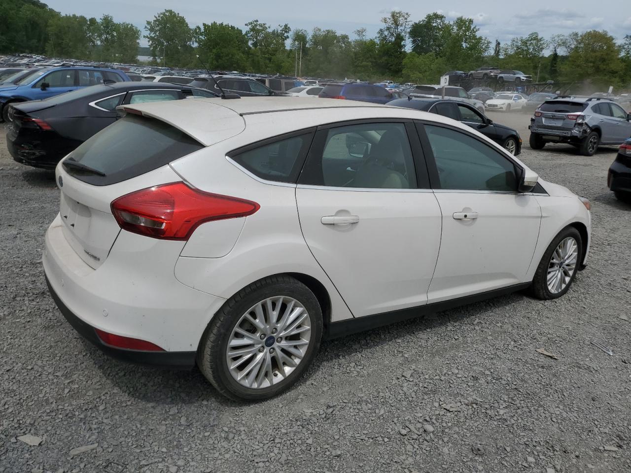 2018 Ford Focus Titanium - Image 3