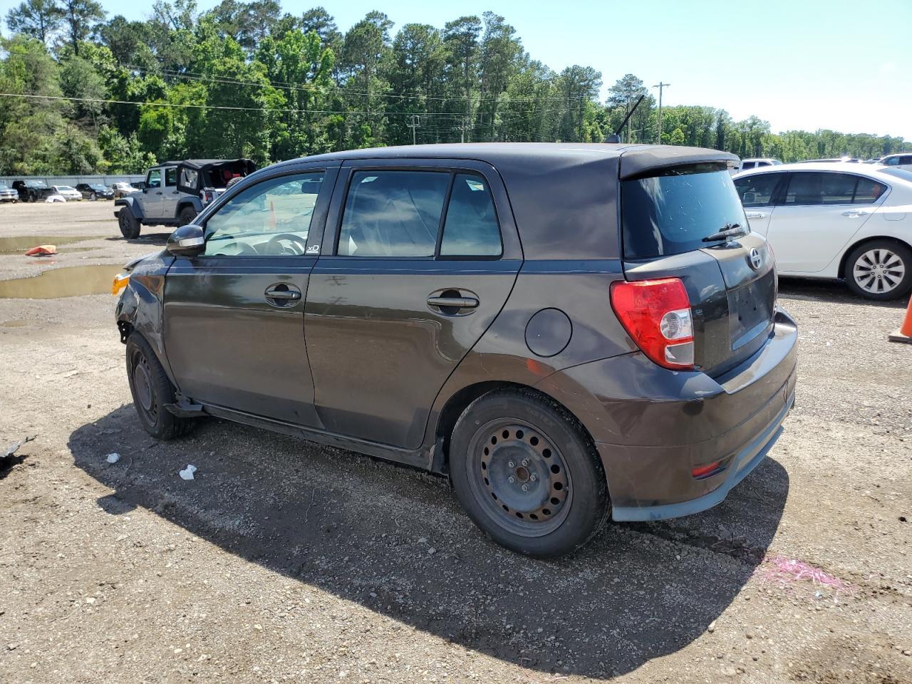 2011 Toyota Scion Xd - Image 2