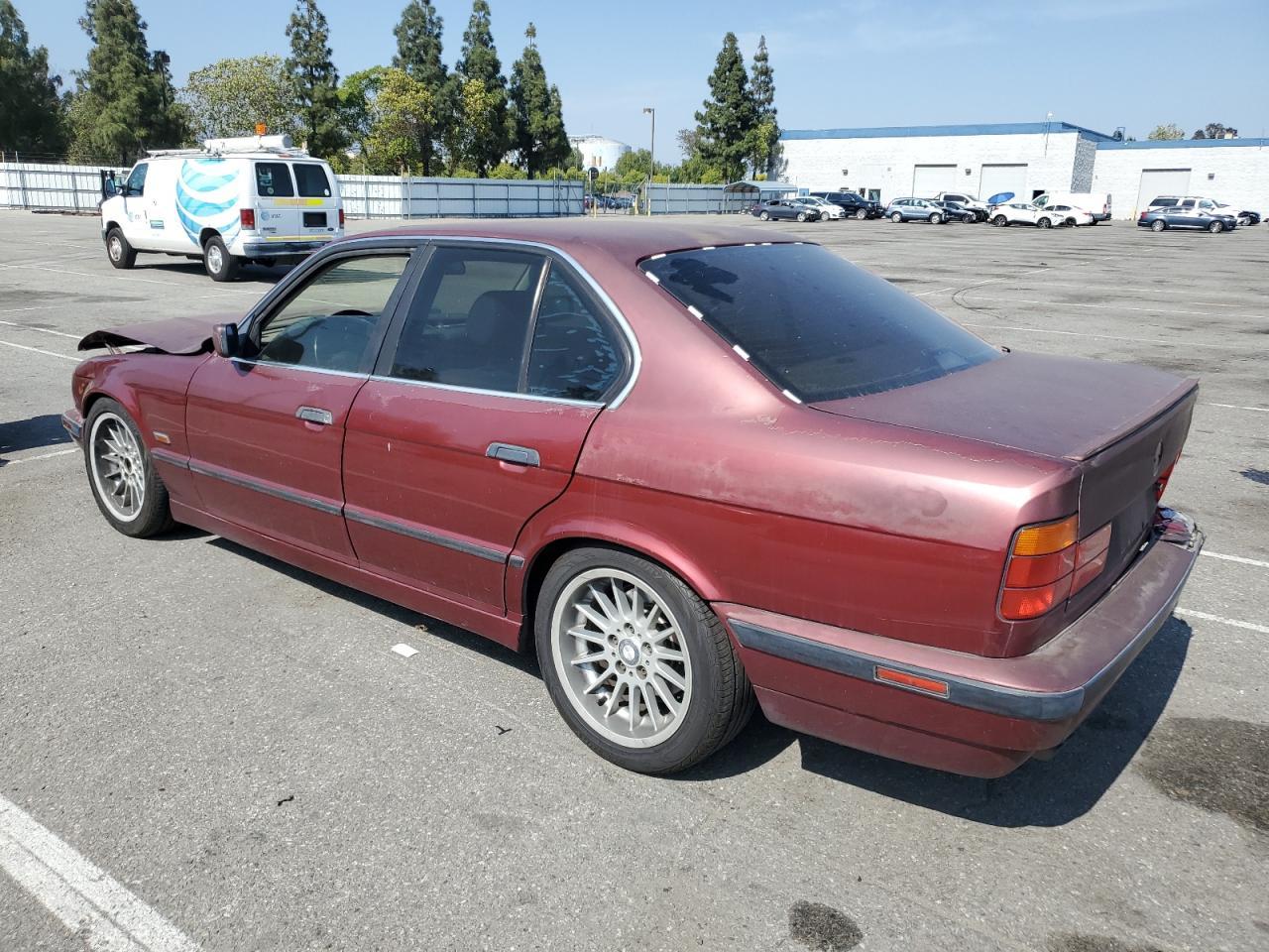1995 BMW 525 I Automatic - Image 2