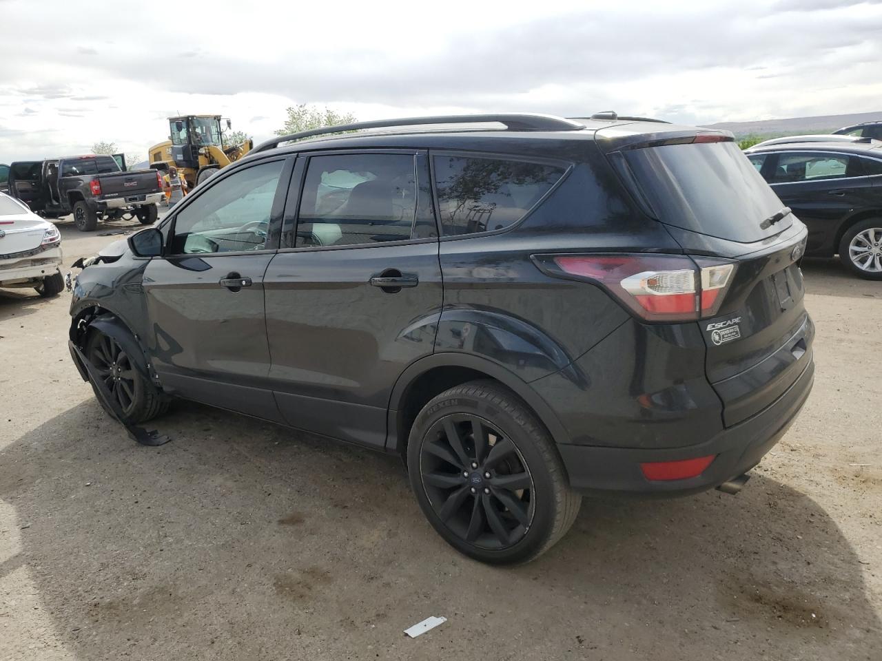 2017 Ford Escape Se - Фото 2