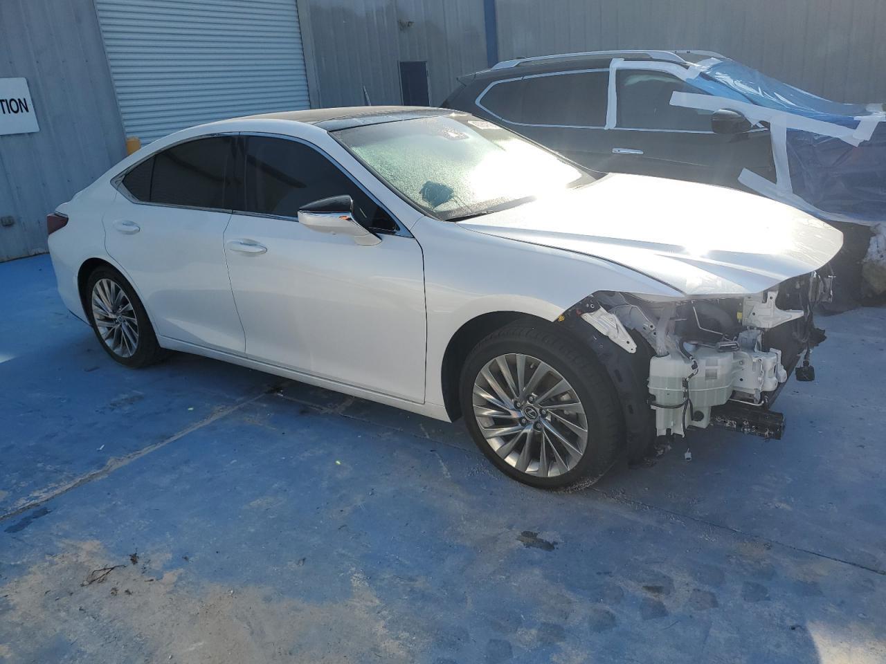 2019 Lexus Es 350 - Фото 4