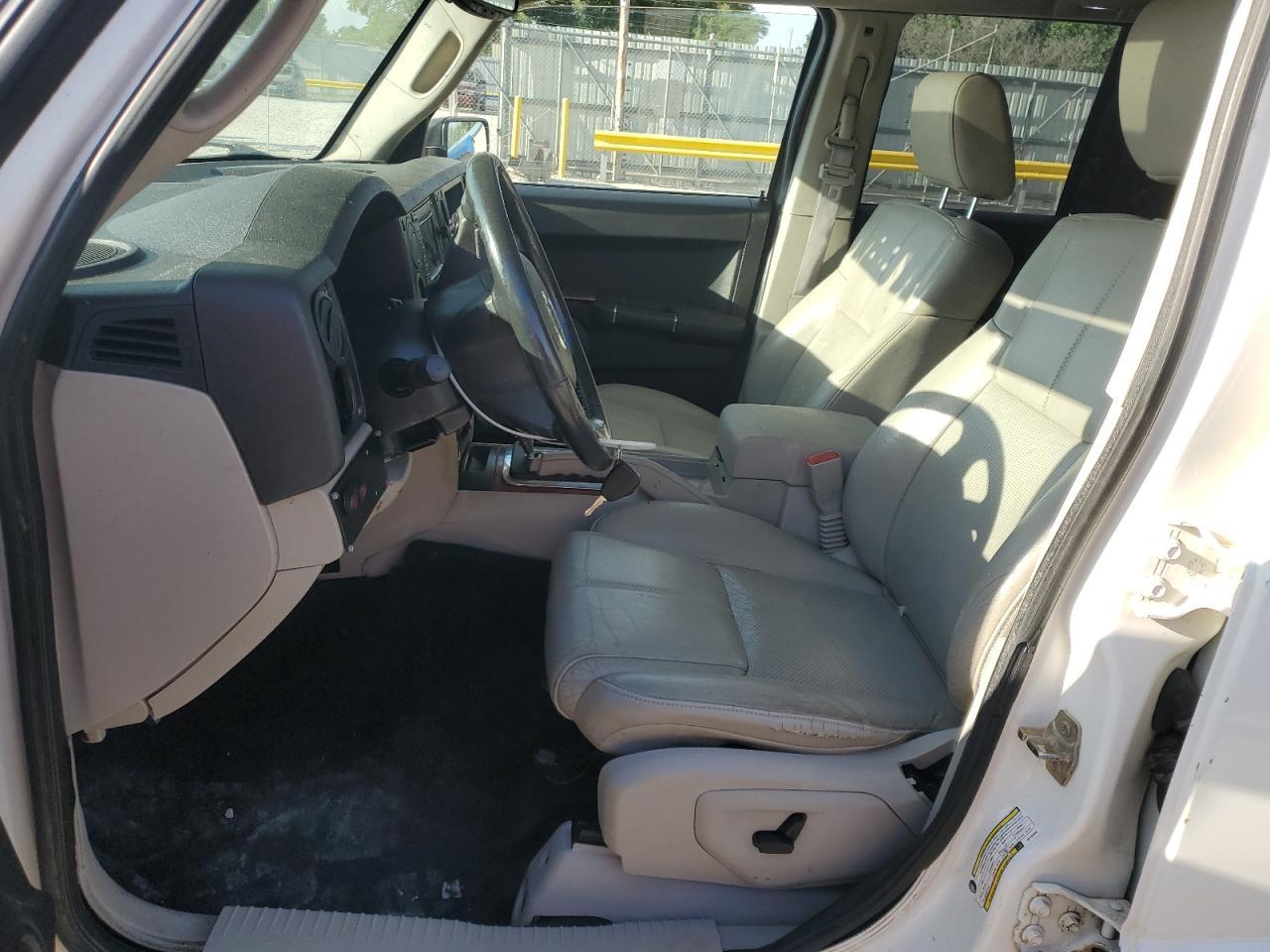 2006 Jeep Commander Limited - Image 7