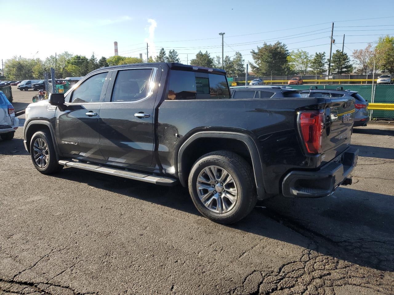 2021 GMC Sierra C1500 Denali - Фото 2