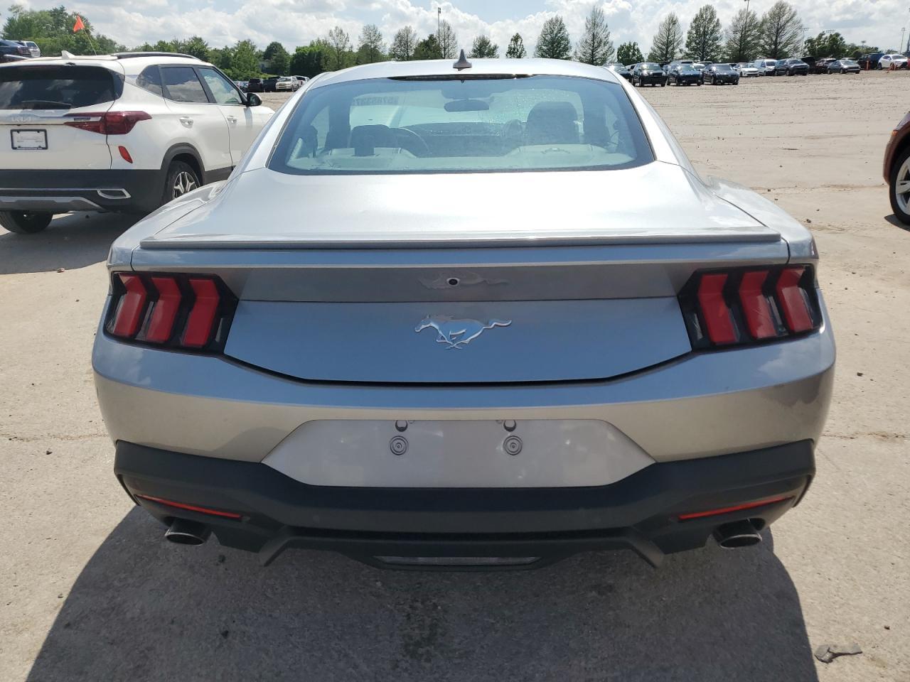 2024 Ford Mustang - Image 6