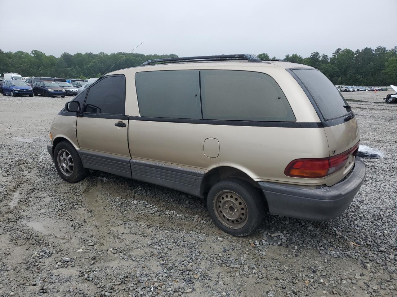 1996 Toyota Previa Dx - Image 2