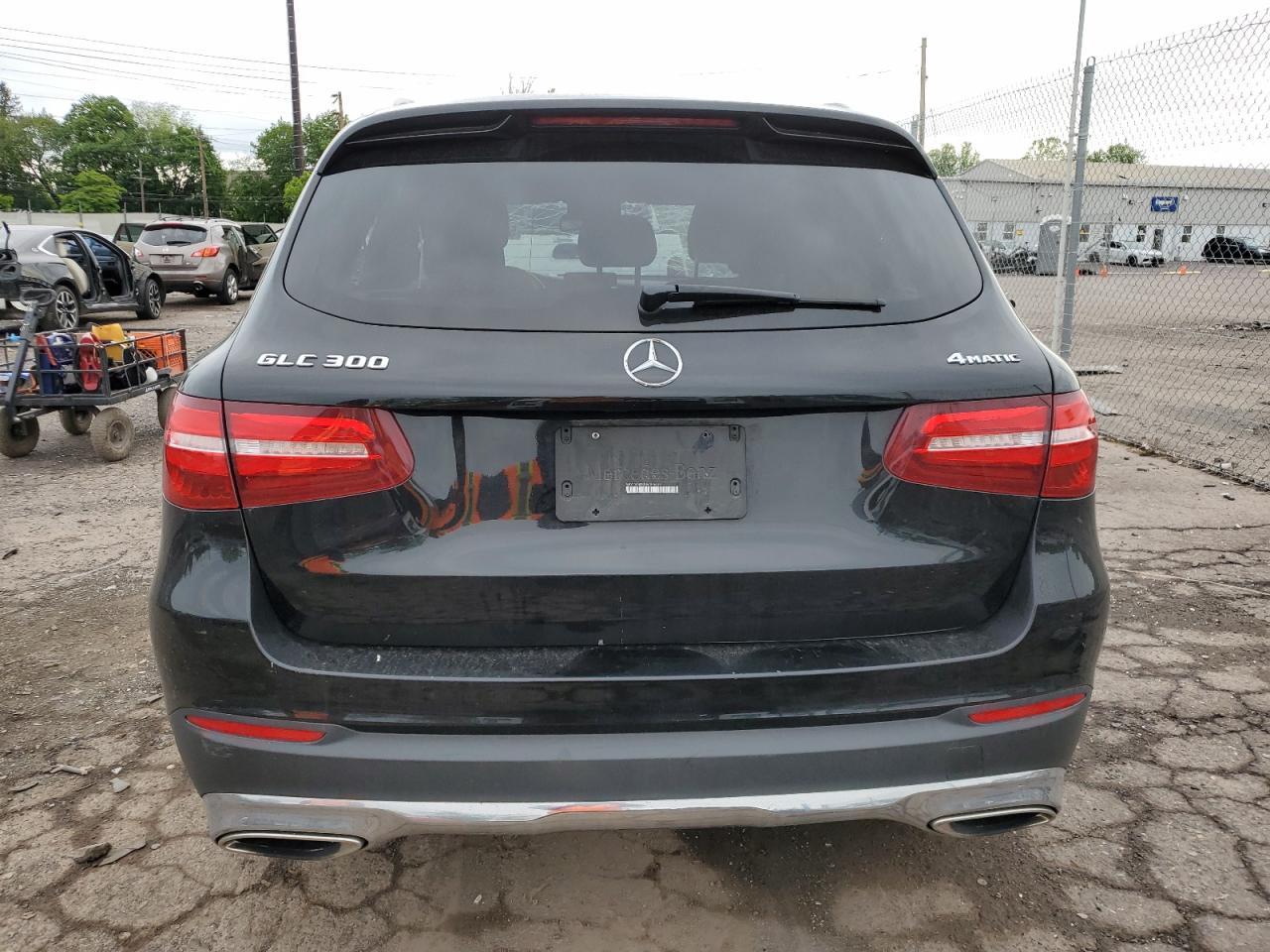 2018 Mercedes-Benz Glc 300 4Matic - Фото 6