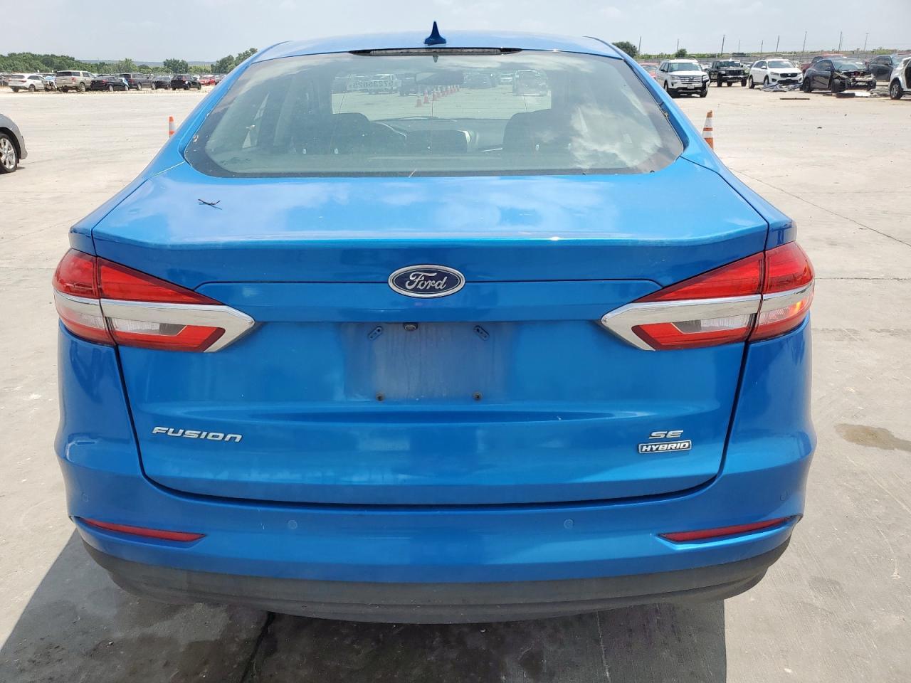 2020 Ford Fusion Se - Фото 6