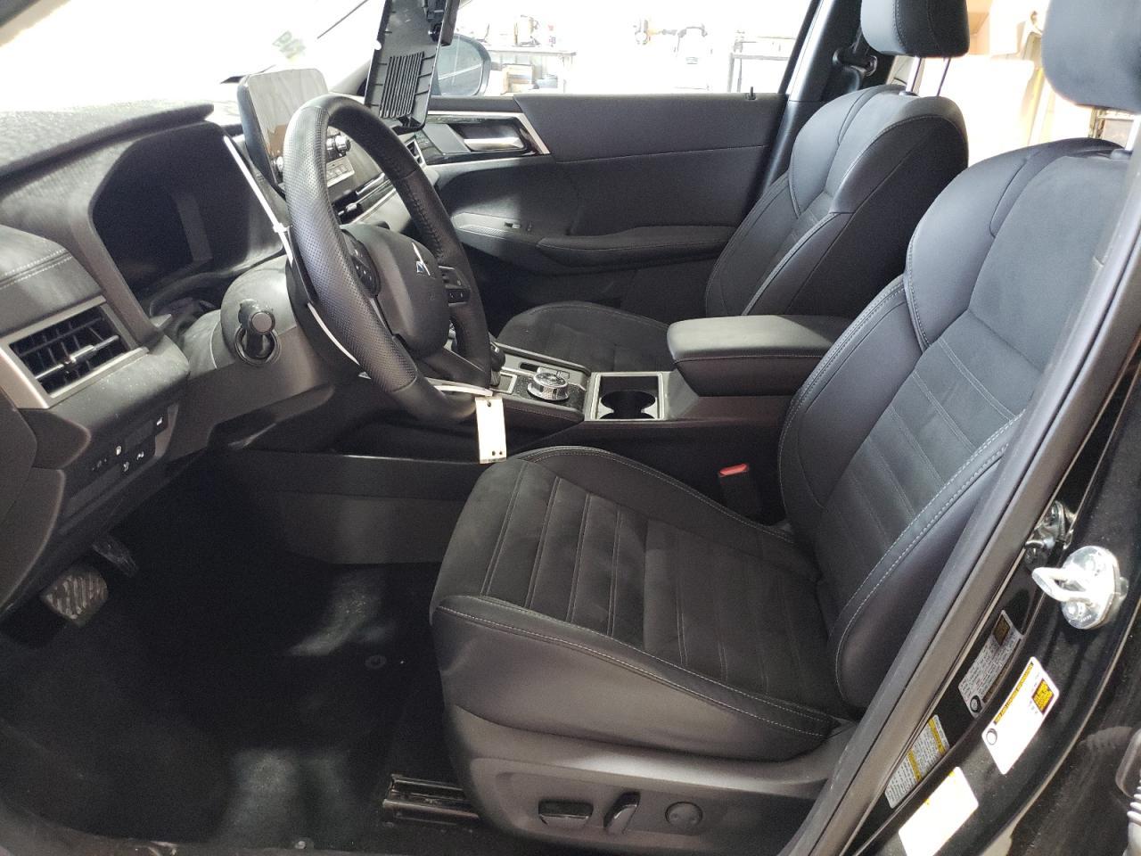 2023 Mitsubishi Outlander Se - Image 7