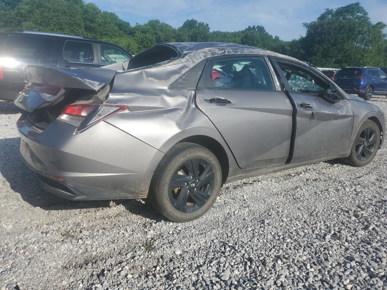 2023 Hyundai Elantra Sel - Image 3