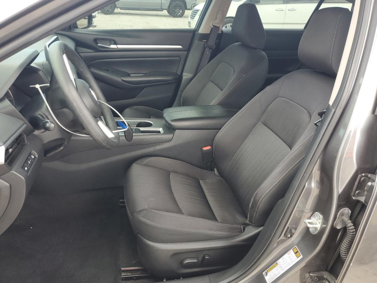 2022 Nissan Altima Sv - Image 7