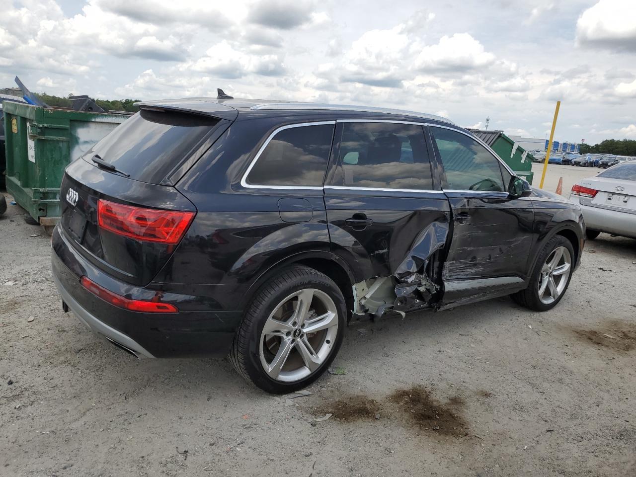 2019 Audi Q7 Prestige - Image 3