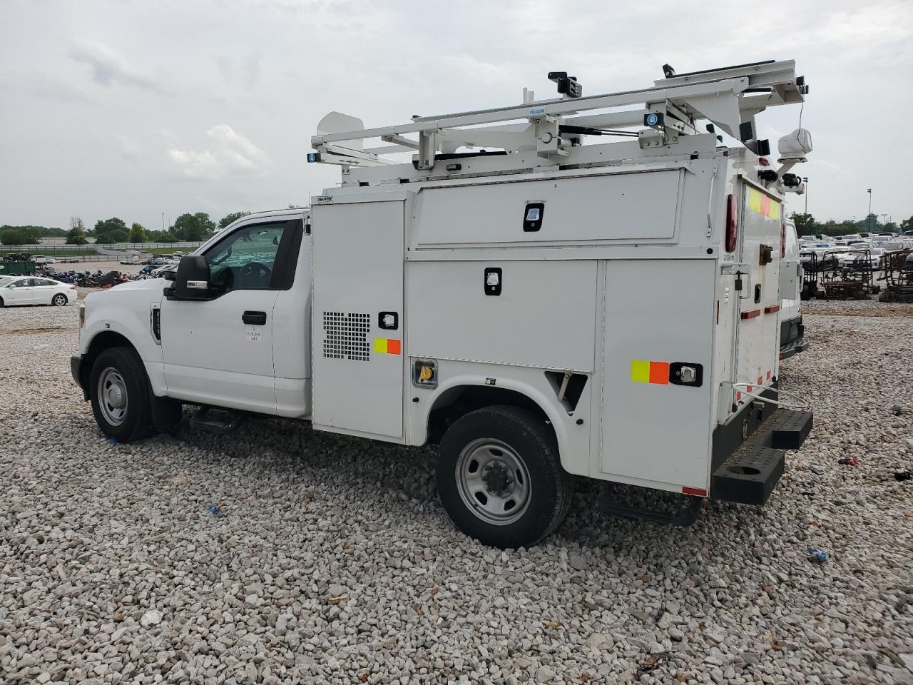 2019 Ford F350 Super Duty - Image 2