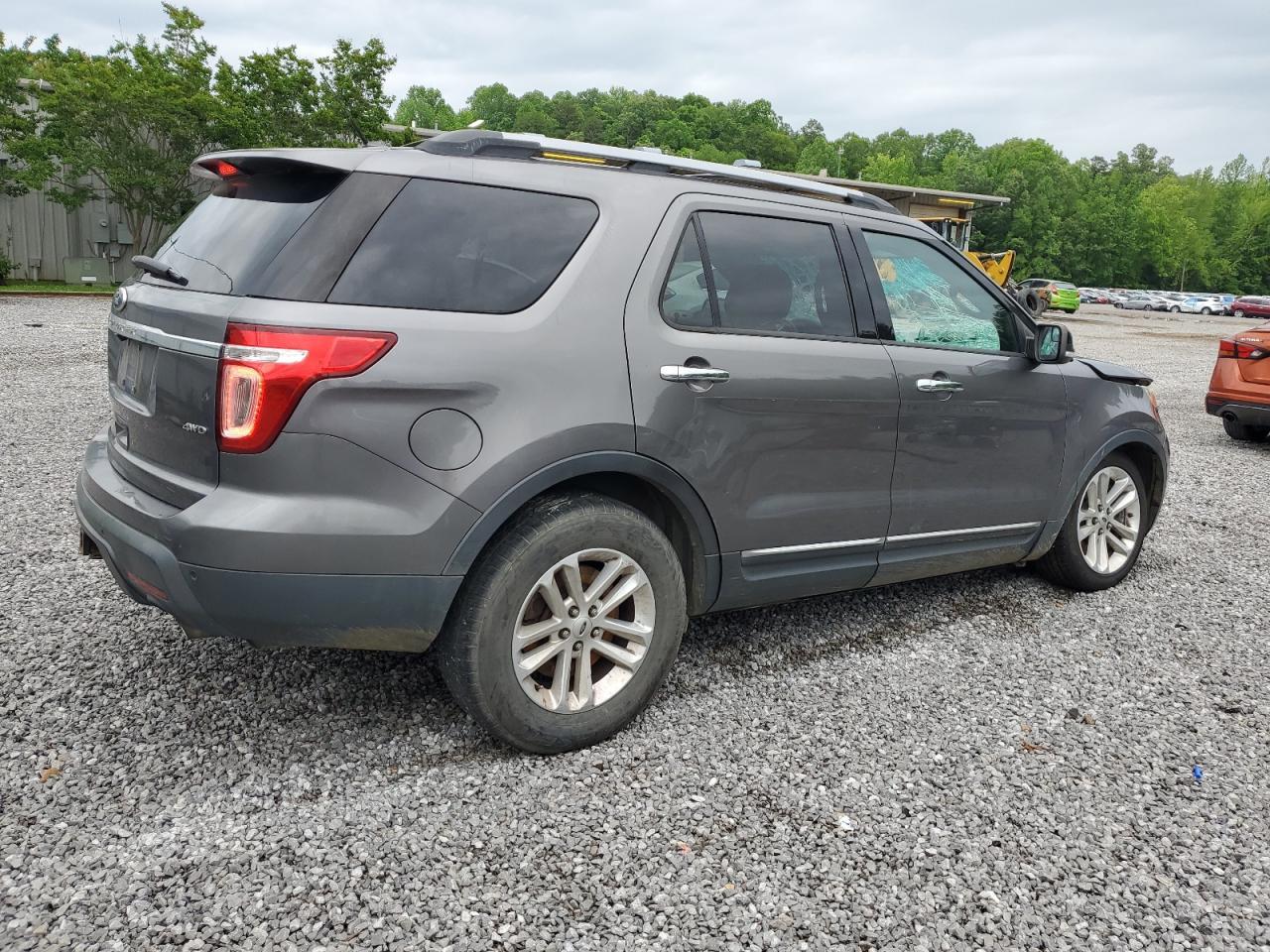2014 Ford Explorer Xlt - Image 3