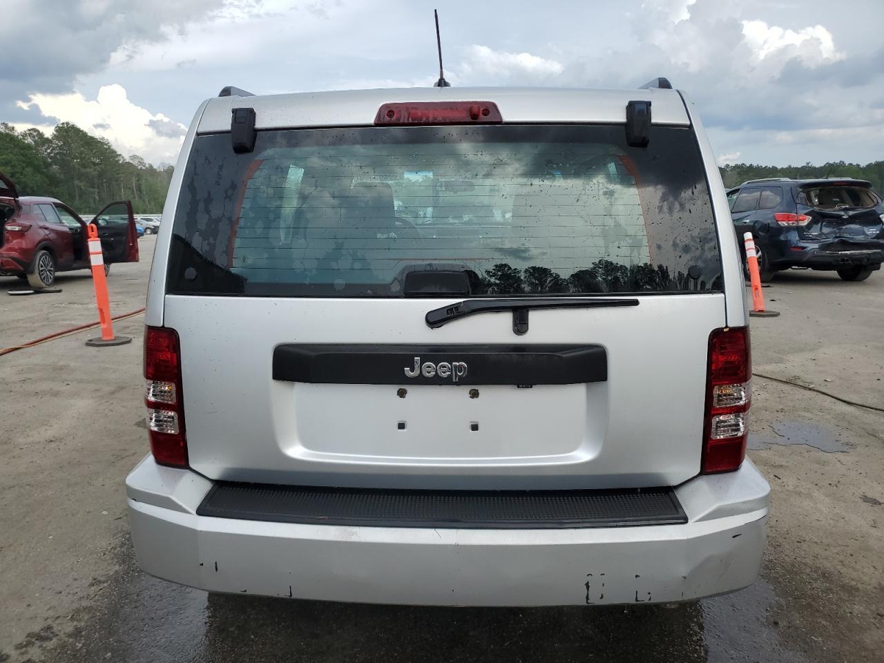 2009 Jeep Liberty Sport - Фото 6