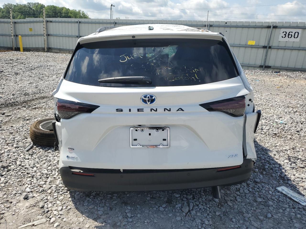 2025 Toyota Sienna Xle - Фото 6