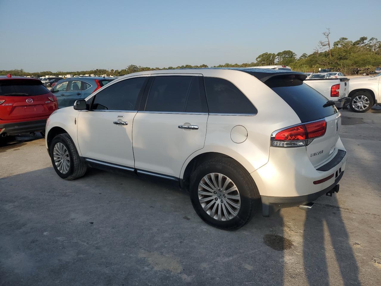 2013 Lincoln Mkx - Фото 2