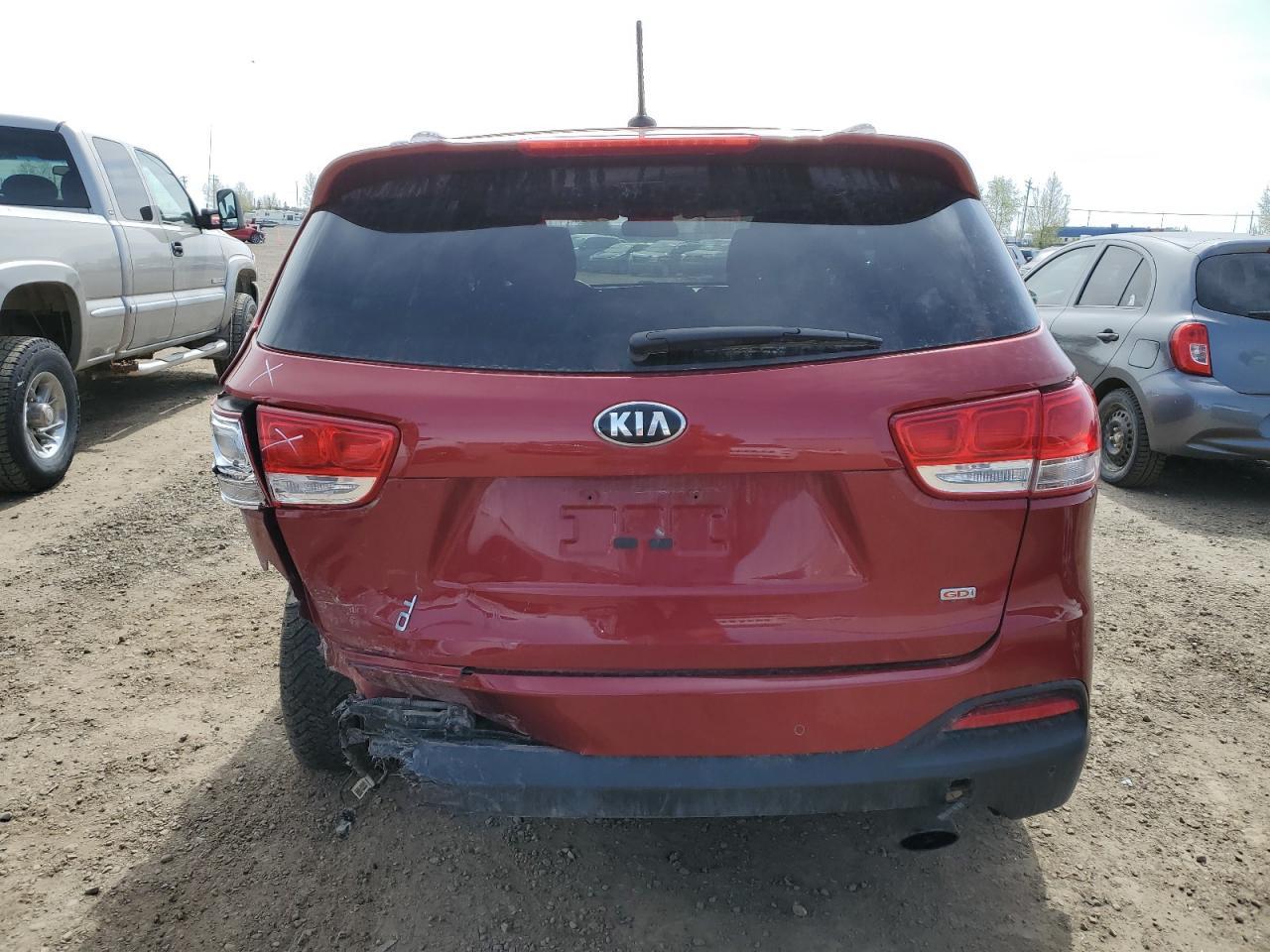 2016 Kia Sorento Lx - Image 6