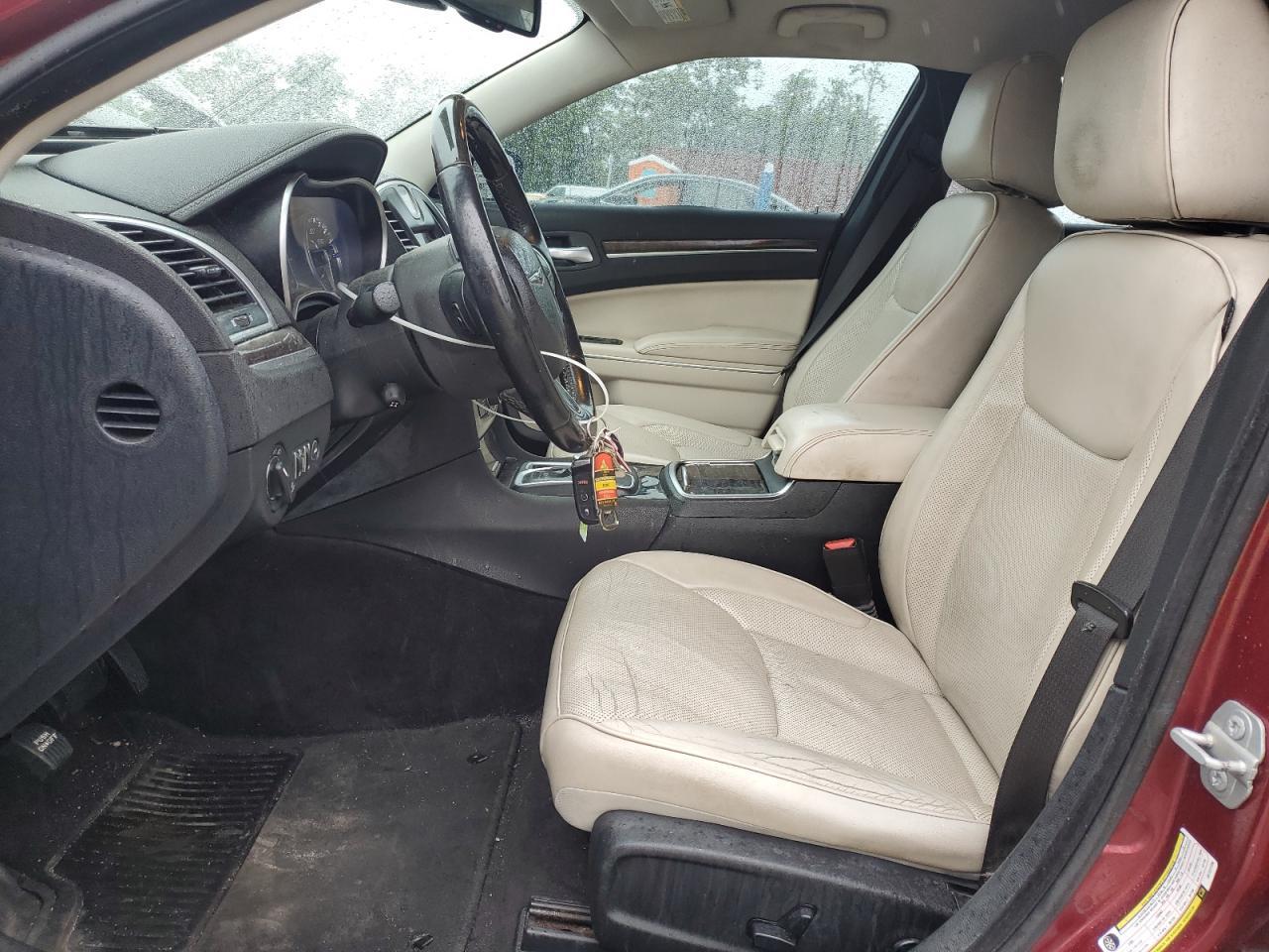 2018 Chrysler 300 Limited - Image 7