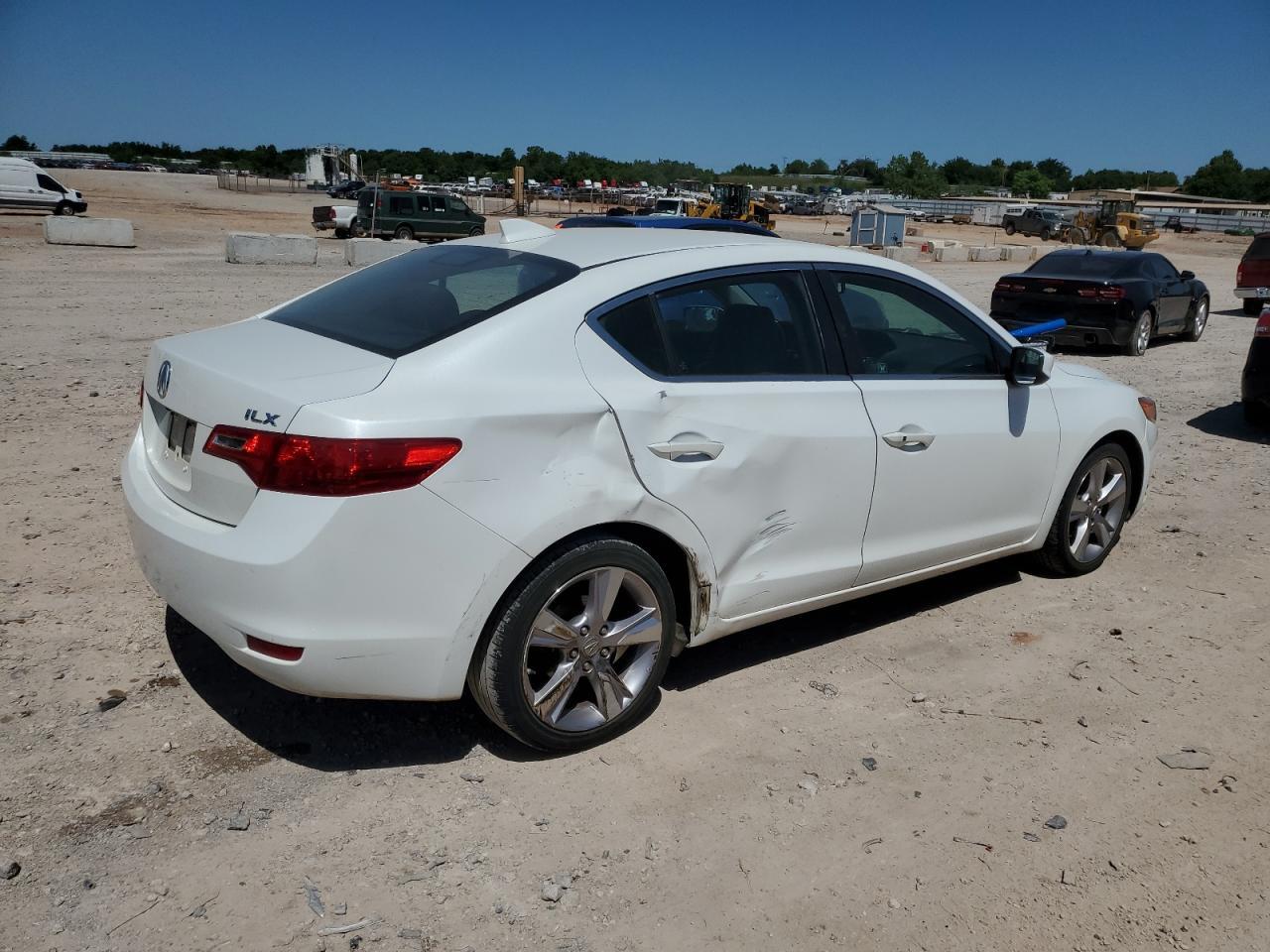 2013 Acura Ilx 20 Tech - Фото 3