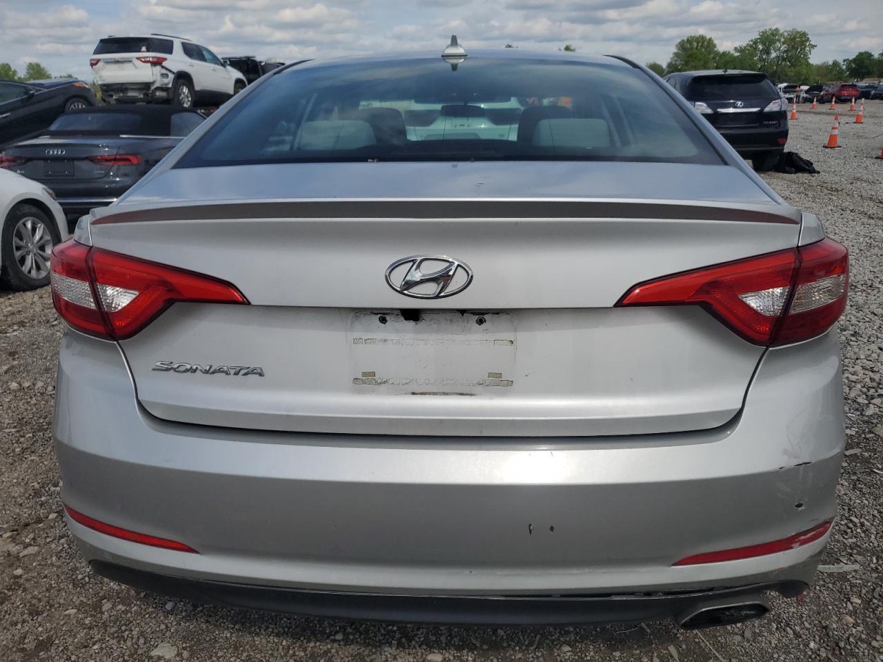 2017 Hyundai Sonata Se - Image 6