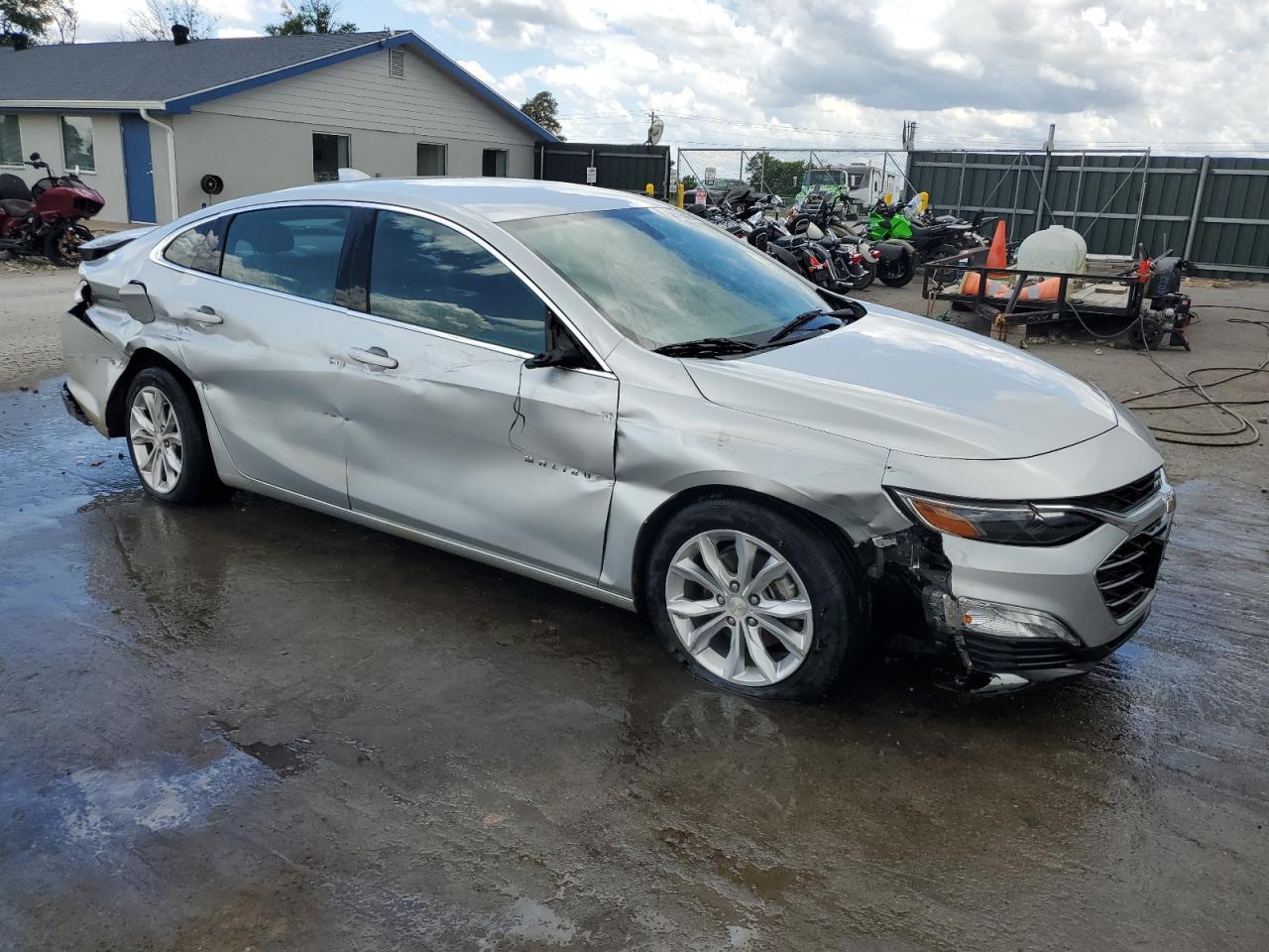 2020 Chevrolet Malibu Lt - Image 4