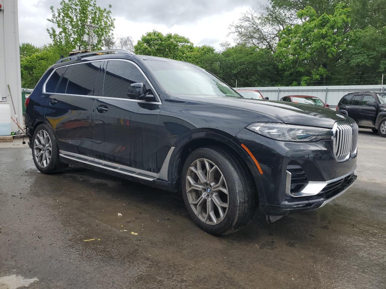 2020 BMW X7 xDrive40I - Фото 4