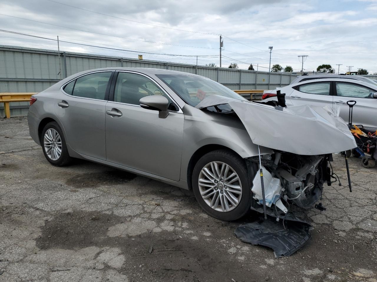 2015 Lexus Es 350 - Image 4