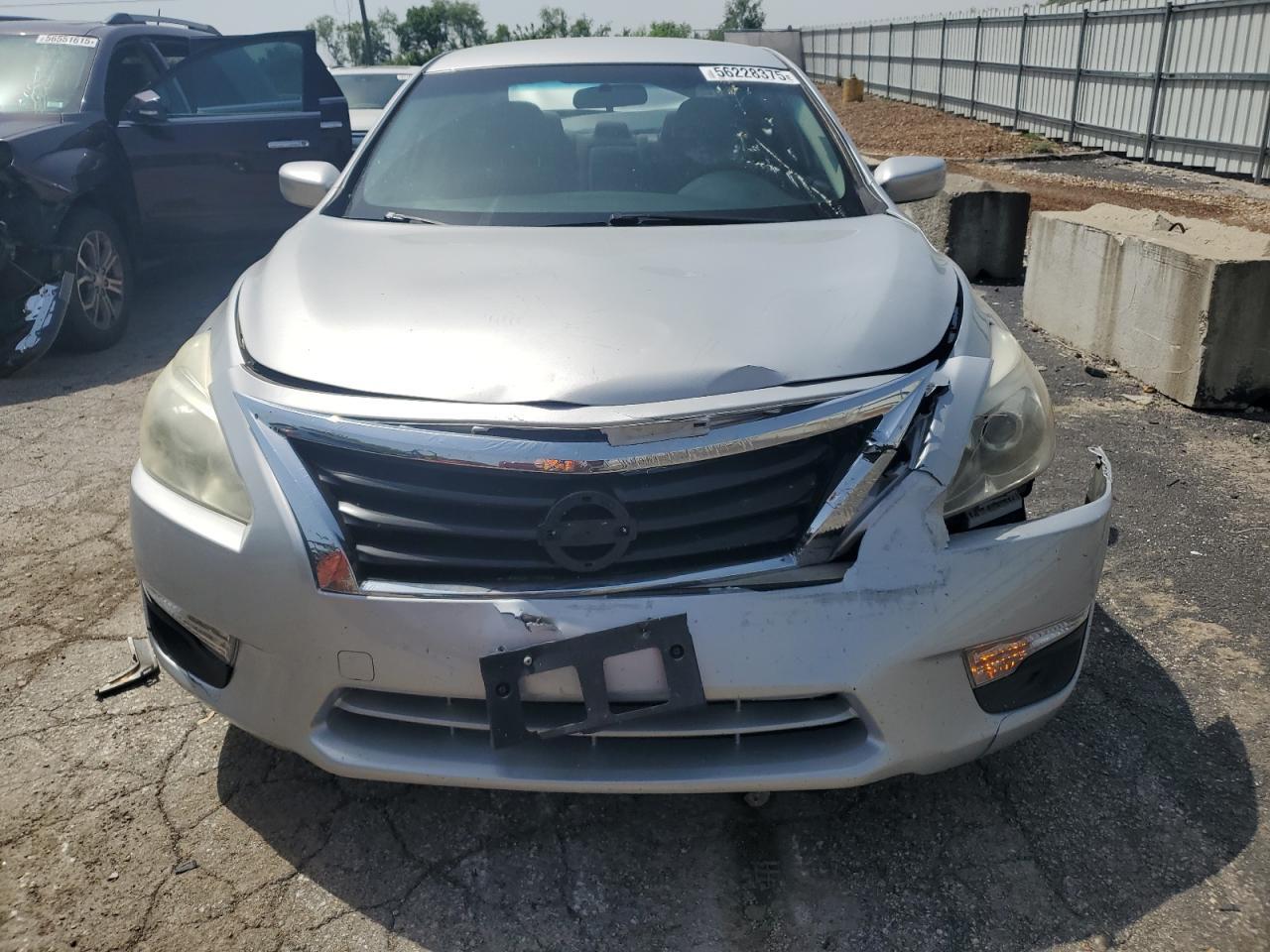 2014 Nissan Altima 2.5 - Image 5