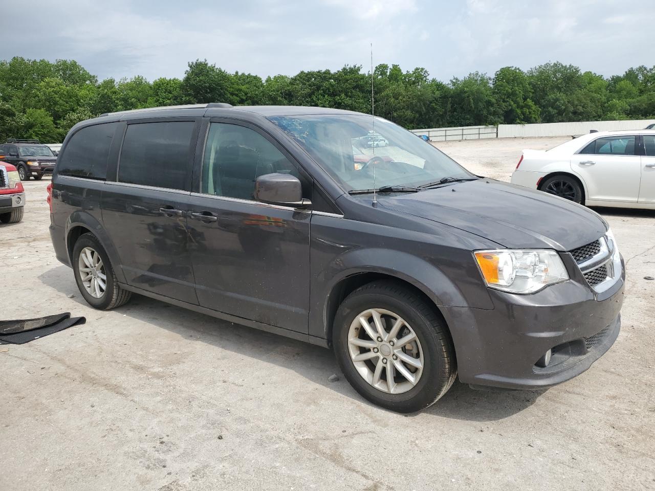 2019 Dodge Grand Caravan Sxt - Image 4