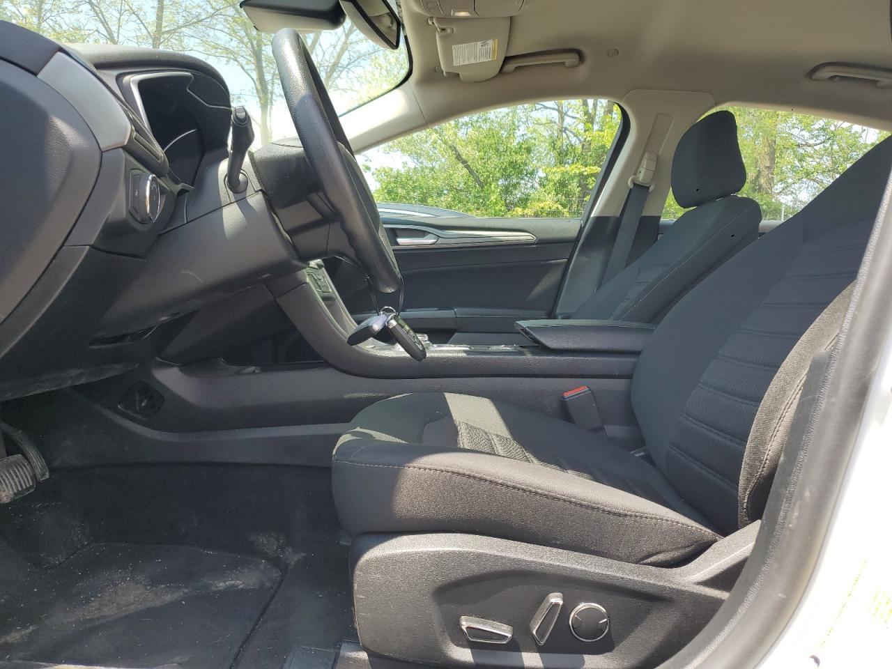 2020 Ford Fusion Se - Фото 7