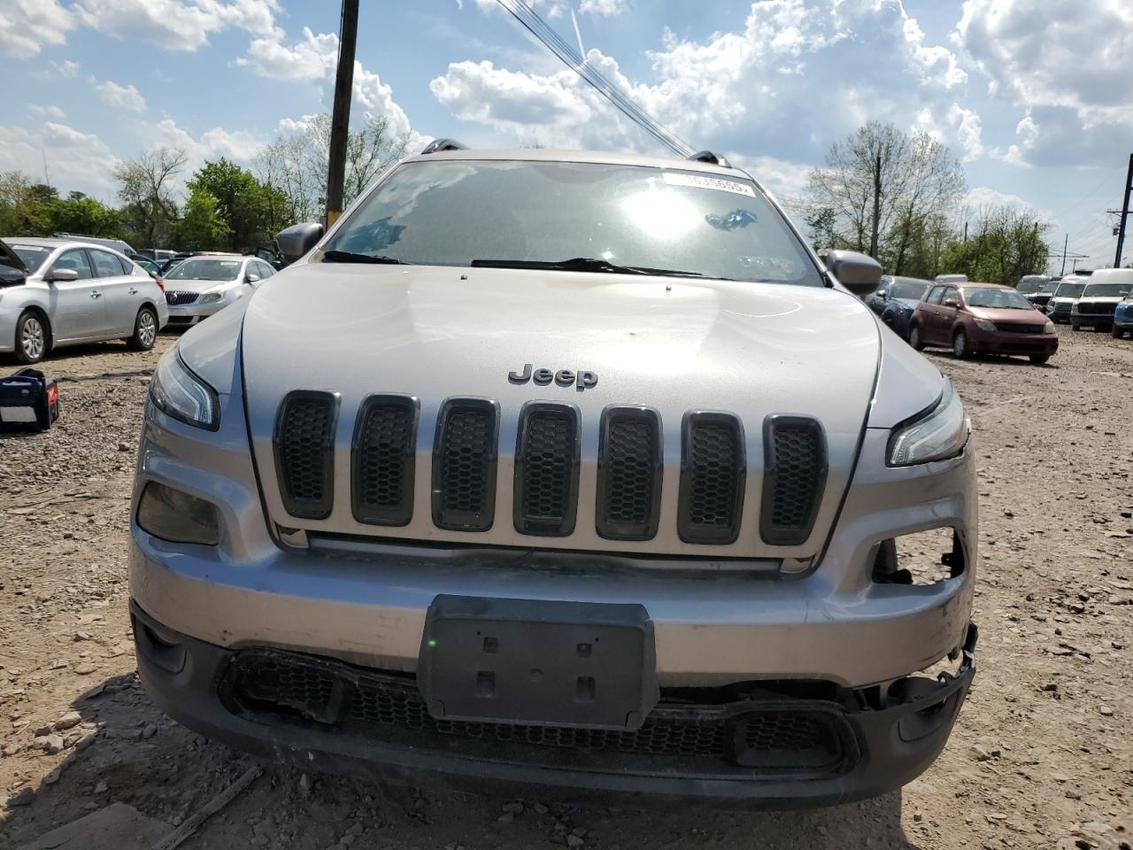 2017 Jeep Cherokee - Фото 5