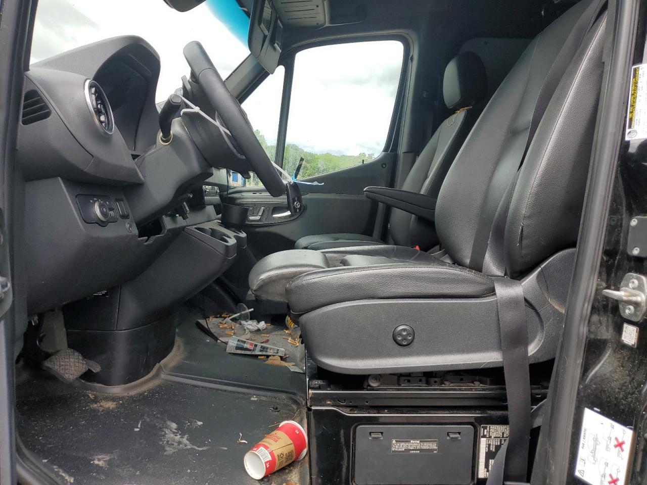 2020 Mercedes-Benz Sprinter 2500 - Фото 7