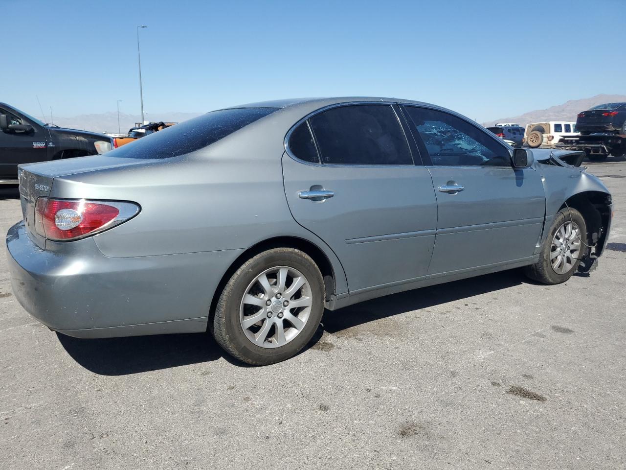 2003 Lexus Es 300 - Image 3