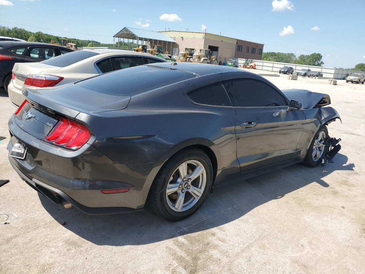 2019 Ford Mustang - Фото 3